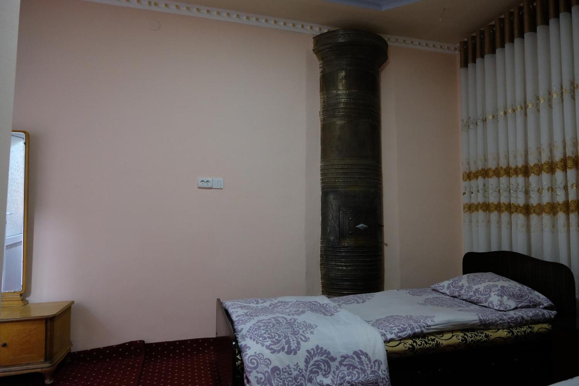 Nasrulla Samarqand Hotel Σαμαρκάνδη Δωμάτιο φωτογραφία